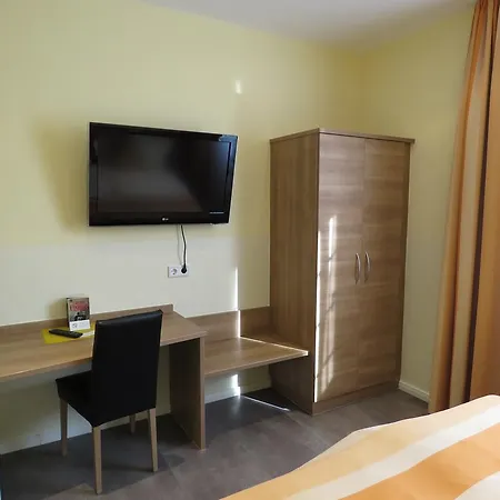 Trutzpfaff Hotel 3*