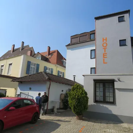 Trutzpfaff Hotel 3*